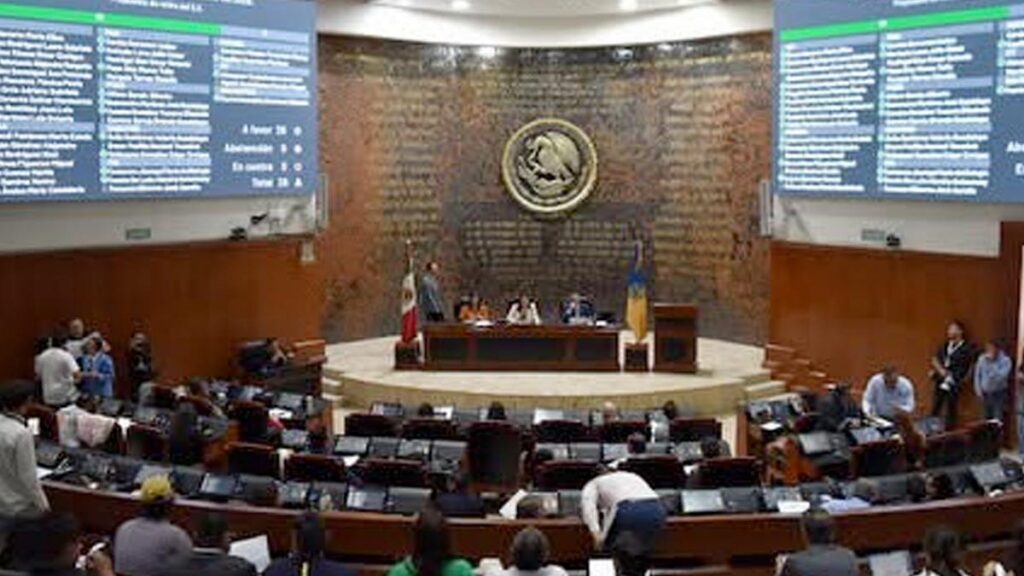 Congreso de Jalisco votará reforma sobre actas de nacimiento.