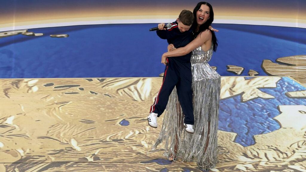 Katy Perry y Tius en la inauguración estadunidense del Mundial