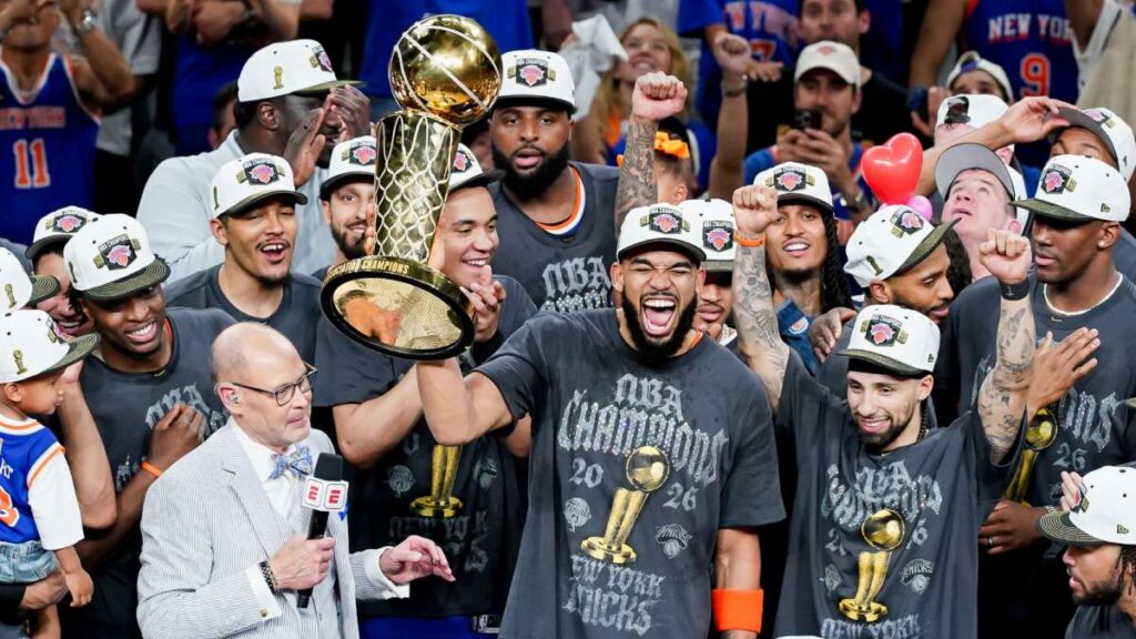 Nueva York rompe sequía de 53 años y gana las Finales de la NBA