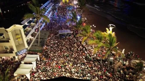 Más de 16 mil personas asisten a “Mazatlán, La Fiesta del Futbol” en Olas Altas