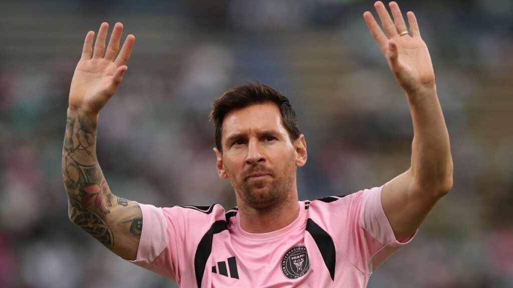 ¡Lionel Messi recibe el Premio Princesa de Asturias!