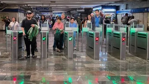 Tarde, pero seguro: reabren la estación Zócalo de la Línea 2 del Metro CDMX