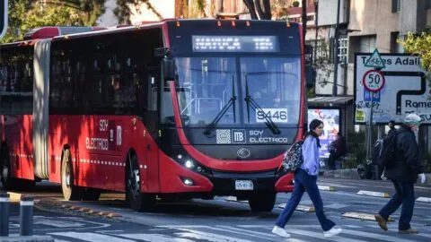 Metrobús amplía servicio este 17 de junio por el Uzbekistán vs Colombia; consulta rutas y horarios