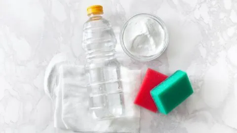 Mezcla de bicarbonato de sodio, vinagre y detergente para la limpieza: ¿dónde lo puedes aplicar?