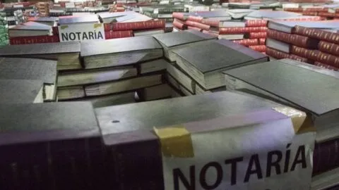 Gobierno del Edomex destituye a titular de Notaría 26 por irregularidades en trámites y escrituras