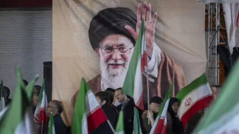 Irán anuncia que funeral del líder supremo Alí Jamenei comenzará el 4 de julio