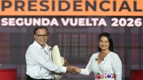 Perú vota en balotaje entre Keiko Fujimori y Roberto Sánchez para elegir presidente