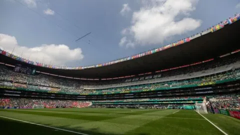 Aficionado extranjero sufre infarto previo al inicio del Mundial 2026