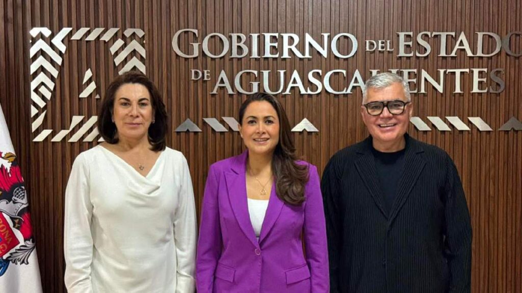 aguascalientes-100-mil-becas-estudiantes-media-superior-universidad