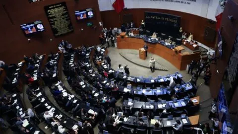 Antes de la prórroga de la CRT, Senado pidió ampliar plazo para celulares
