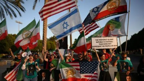 Acuerdo entre EE. UU. e Irán abre nueva etapa en Medio Oriente; Israel critica el pacto y Europa exige reabrir Ormuz