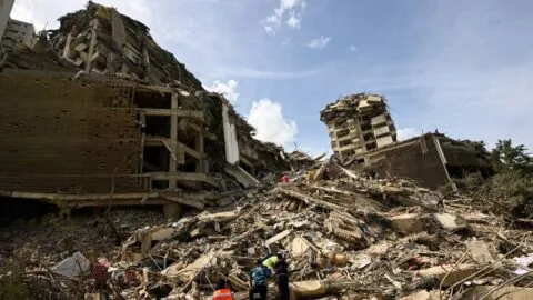 Plataforma ciudadana reporta más de 42 mil desaparecidos tras sismos en Venezuela