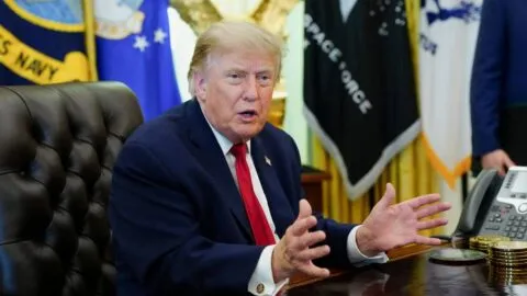 Revés para Trump: Corte Suprema mantiene la ciudadanía por nacimiento en EE. UU.