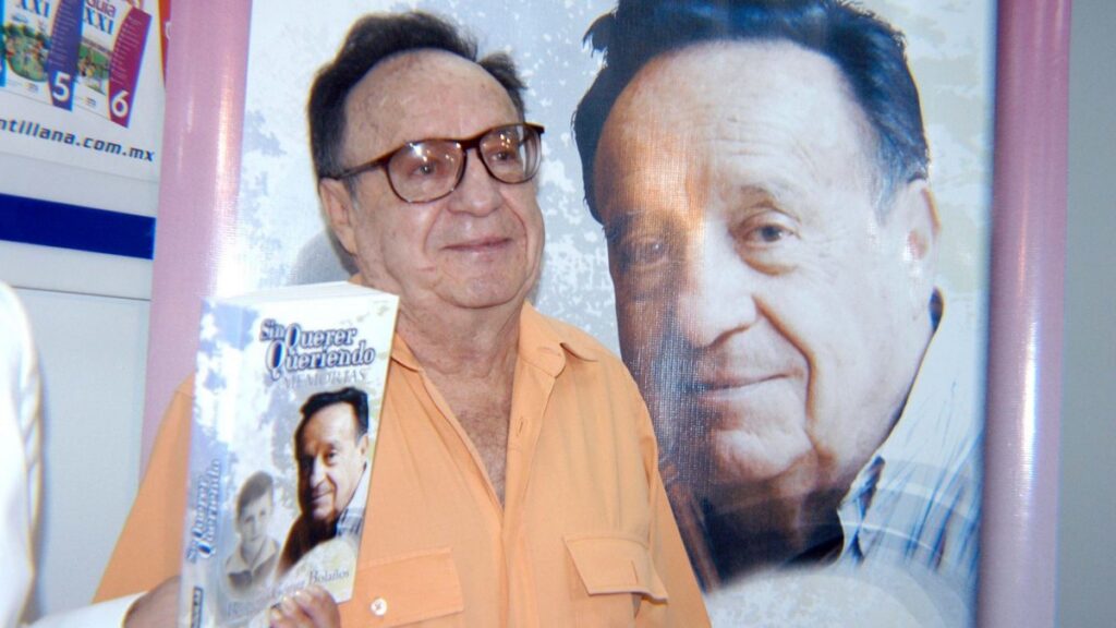 Reviven A Chespirito Para El Mundial En Mexico