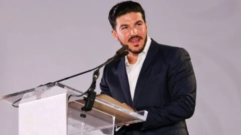 Samuel García no acude ante el Congreso de NL y presenta defensa por escrito