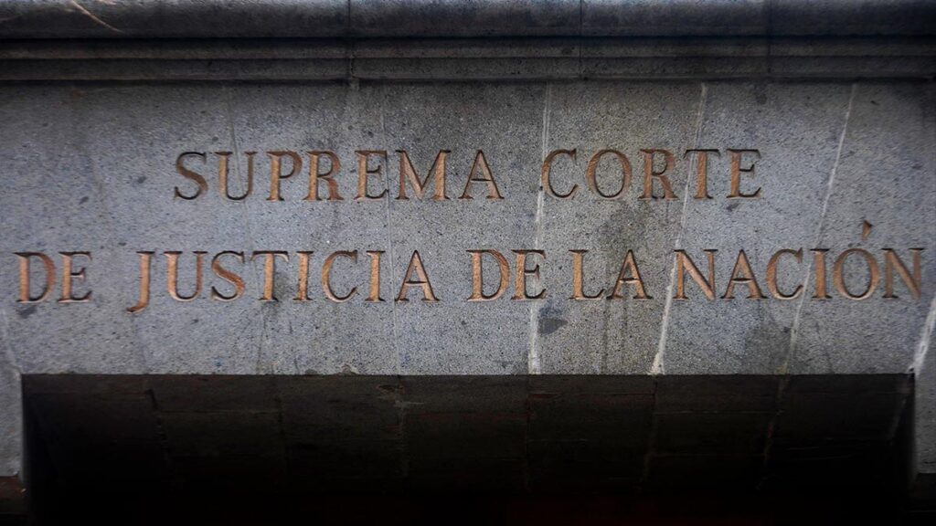 La SCJN puede destituir autoridades por desacato