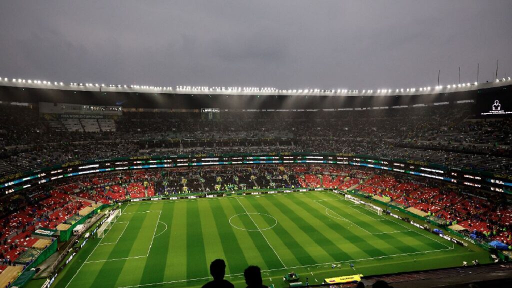 ¿Se retrasa el México vs Ecuador por tormenta eléctrica? Hora del juego y alineaciones para el partido de hoy