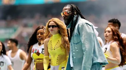 Shakira hace historia en la inauguración del Mundial 2026, la colombiana hace retumbar al estadio