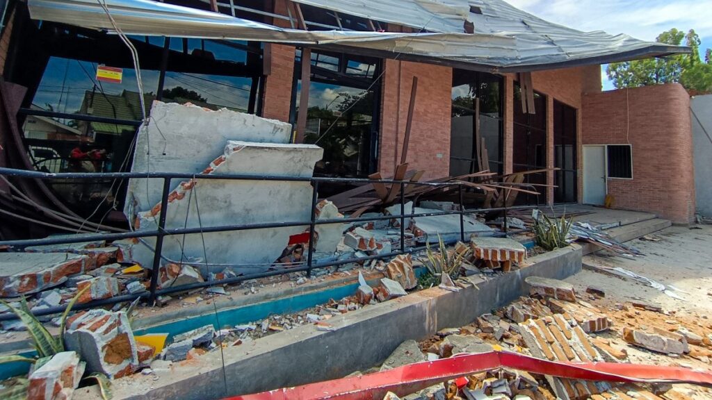 Sismo de magnitud 6.7 estremece Indonesia; no se reportan víctimas
