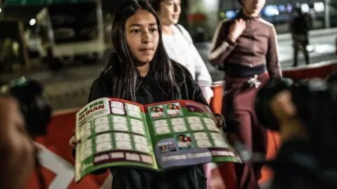 Team Melli por fin convive con la afición en Tijuana tras días de restricciones