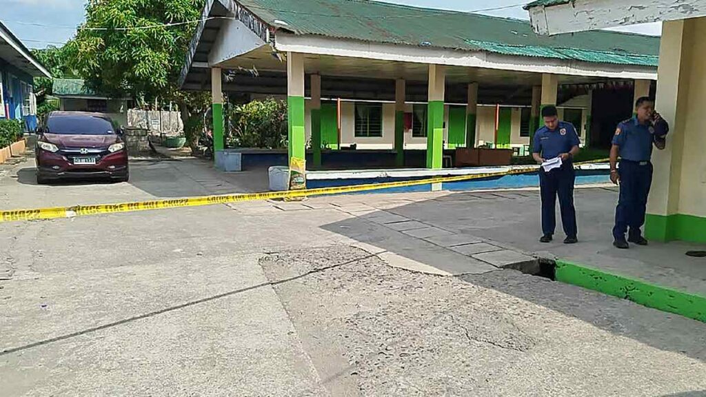Tiroteo en escuela de Filipinas deja al menos tres alumnos muertos.