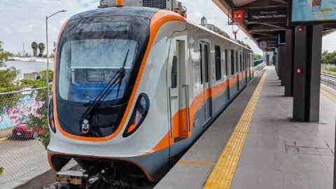 Tren ligero de Guadalajara operará más tarde por fiestas patrias