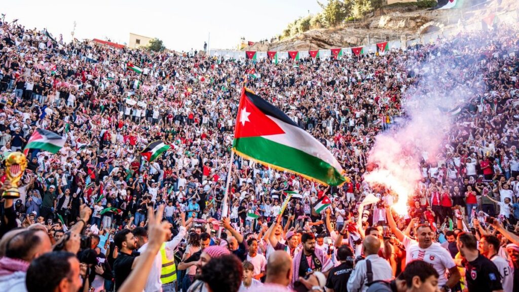 Un Muerto Y 8 Heridos Tras Disturbio Por Estampida Humana En Proyección Del Mundial En Jordania