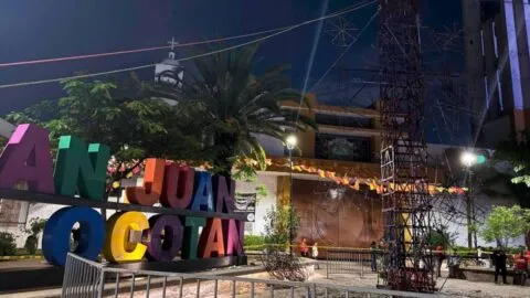 Al menos una decena de personas resulta lesionada por explosión de pirotecnia en San Juan de Ocotán