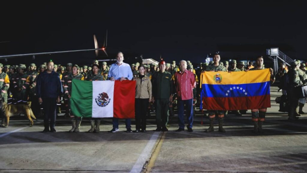 México envía ayuda a Venezuela