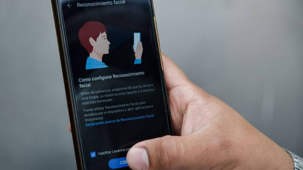 adios-al-celular-nuevo-leon-analiza-prohibirlos-en-las-escuelas
