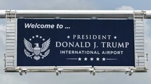 Aeropuerto de Palm Beach en Florida ahora se llama Donald J. Trump; así fue el cambio
