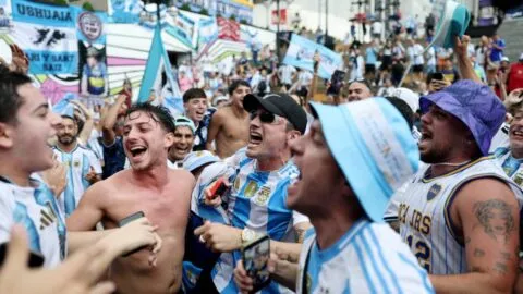 Argentina desata la locura: así fueron los festejos en el Obelisco y el Zócalo tras avanzar a la final del Mundial 2026