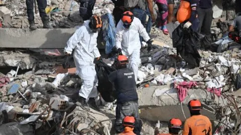 Más de 5 mil personas han muerto tras el doble terremoto en Venezuela