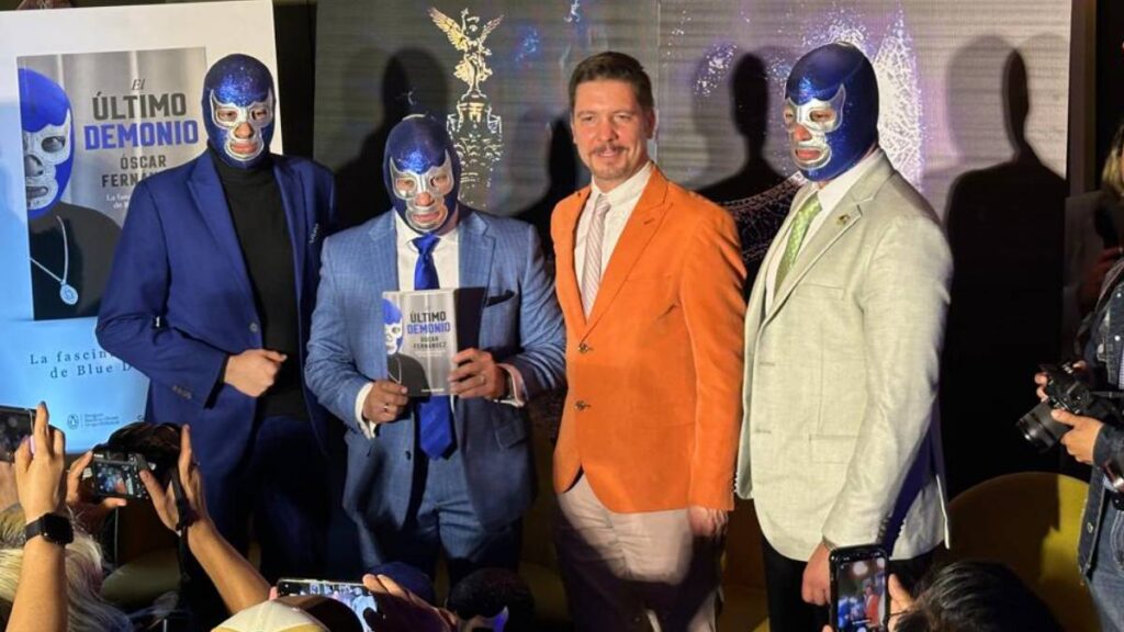 Blue Demon Libro