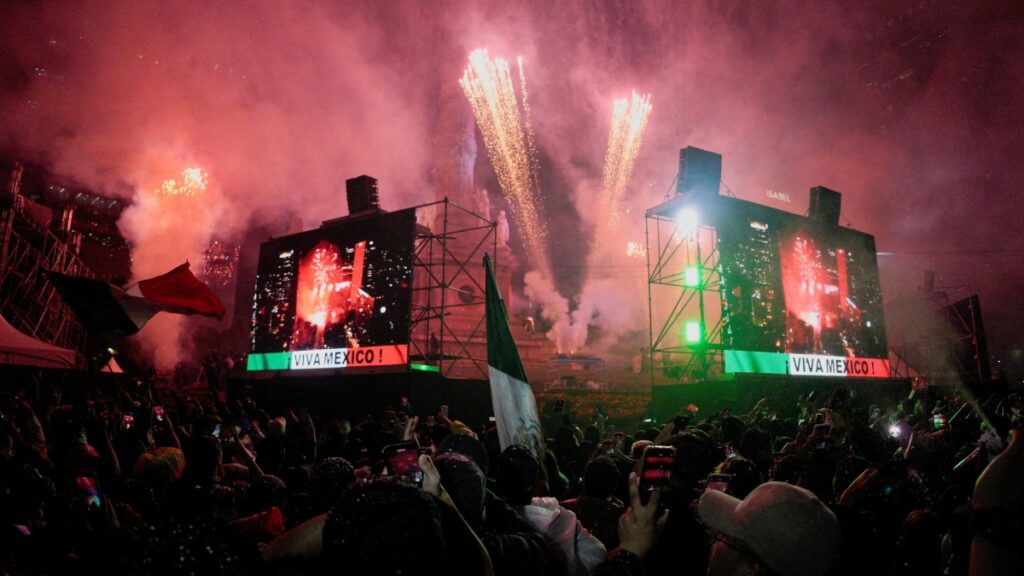Celebración de la afición mexicana