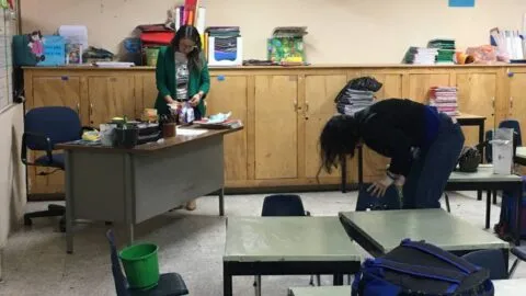 Ofrecían respuestas a maestros por 8 mil pesos: USICAMM destapa fraude y llama a no caer