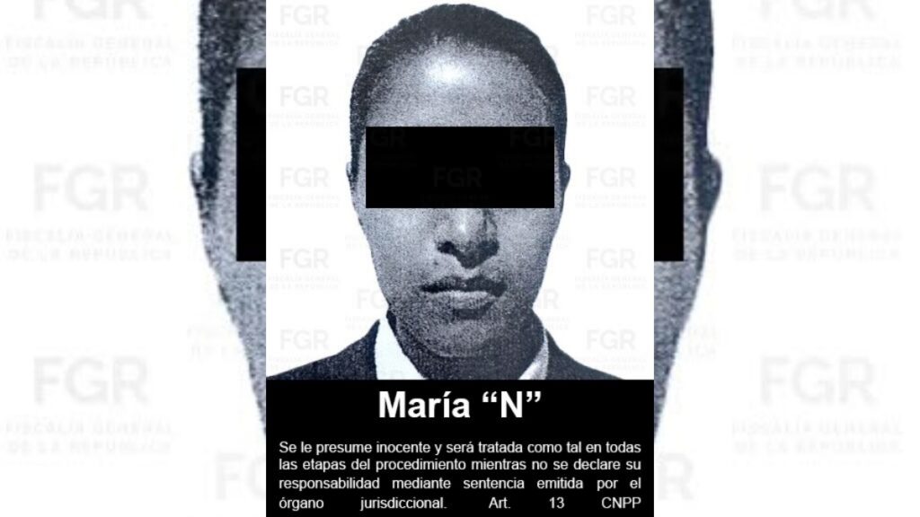Dan 3 años de prisión a exfuncionaria de la FGR por usar título falso de Derecho