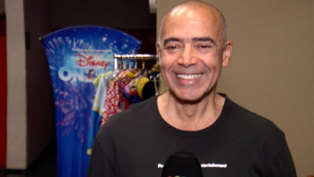 Mario Castro, "Disney On Ice"