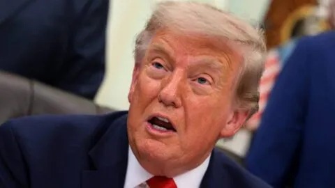 Trump enfrenta su peor aprobación: 73% de los estadounidenses critica sus prioridades, según encuesta de CNN