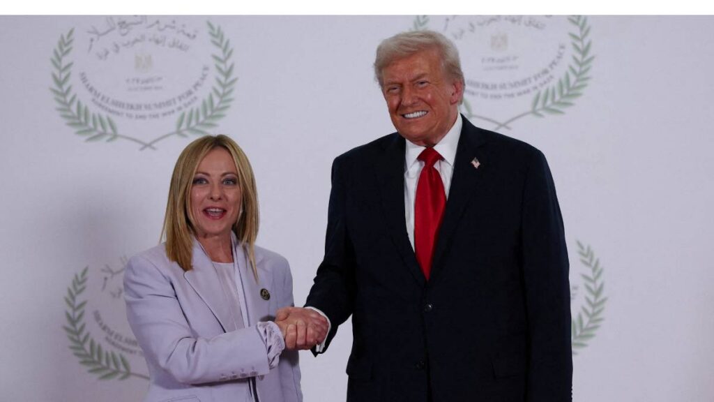 El saludo entre Donald Trump y Giorgia Meloni en la cumbre de la OTAN se volvió viral y reavivó la polémica.