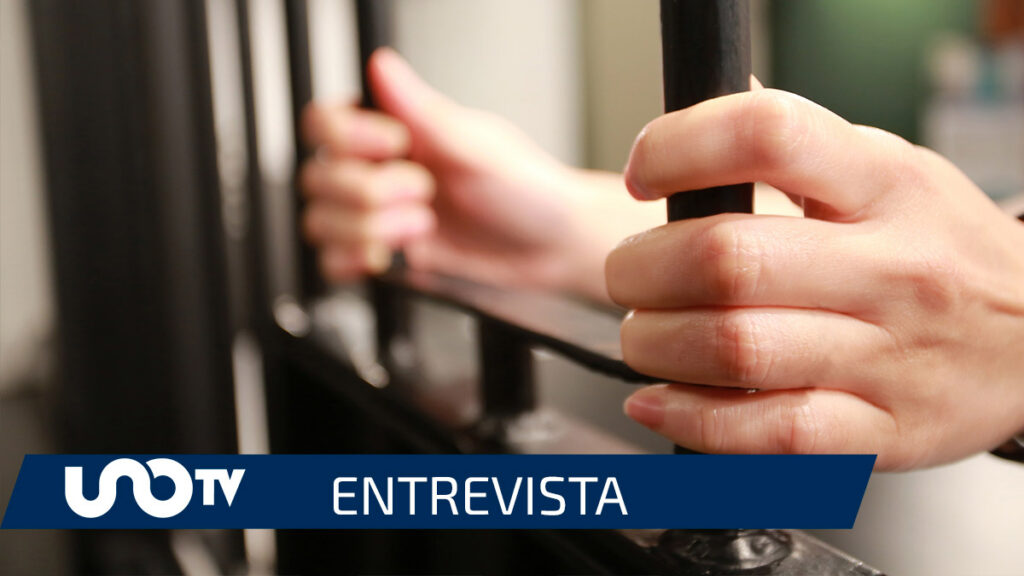 Padre de Dana Yanina acusa que academia la tuvo “secuestrada”