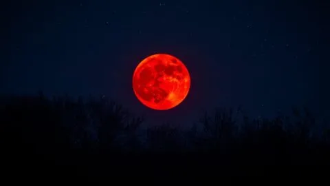 La NASA predice el eclipse lunar más espectacular de este siglo