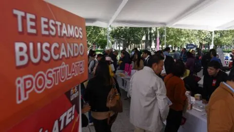 ¿Buscas trabajo? CDMX ofrece más de 3 mil vacantes con sueldos superiores a 25 mil pesos
