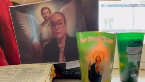 En el municipio de Nanchital, familiares despiden a Roxana Berenice Guzmán