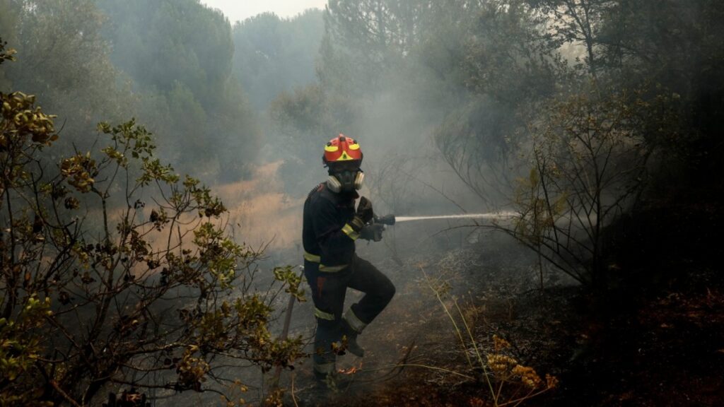 Los incendios en España afectan también al turismo. Foto: AFP
