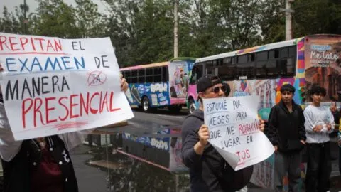 Examen de control de la UNAM divide a aspirantes: amparo o prueba