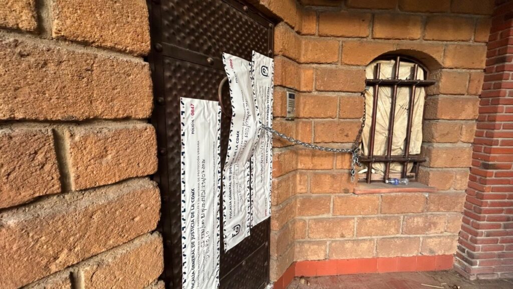 FGJCDMX asegura casa involucrada en despojo, mientras vecinos retiran bloqueo en la Del Valle