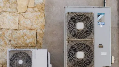 Haz estas 5 cosas para que tu aire acondicionado siga funcionando bien durante el verano
