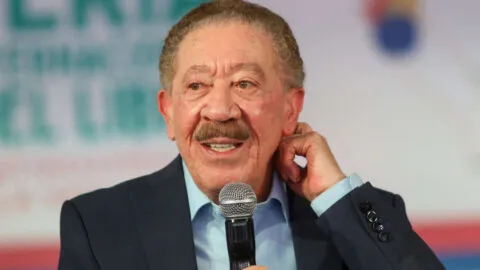 Héctor Díaz-Polanco deja la presidencia de Morena en la CDMX
