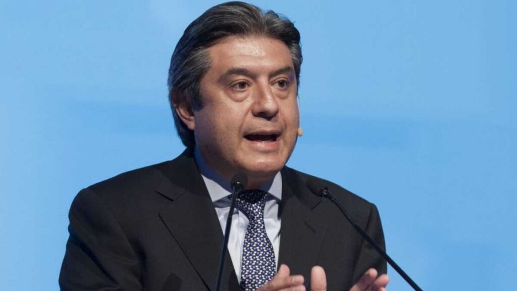 Ignacio Deschamps deja presidencia de Consejo Administrativo de Banamex